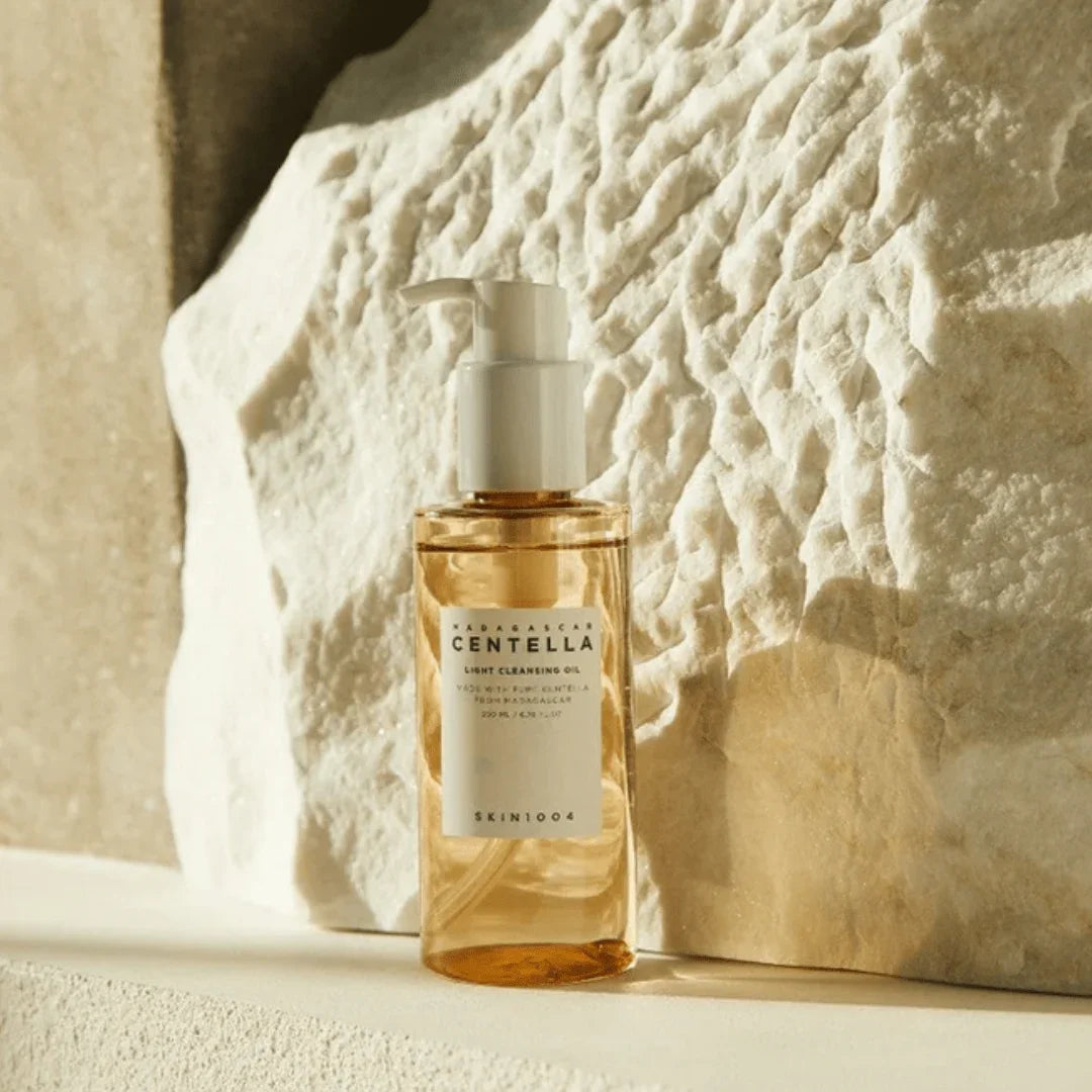 Skin1004Madagascar Centella Light Cleansing Oil 200mlMood Arabia8809576261110
